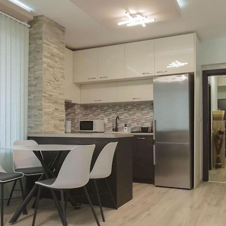 Breeze Apartment Burgasz Kültér fotó